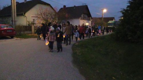 #Márton napi lampionos felvonulás Ajkarendeken