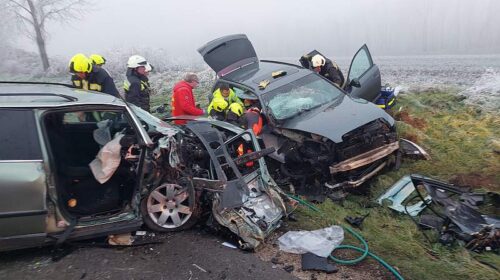 Előzés és köd vezetett a súlyos balesethez Pellérd és Görcsöny között