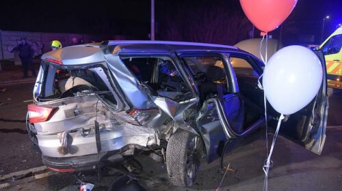 Autós üldözés volt hajnalban Budapesten: két autó ütközött – két súlyos sérült, köztük egy gyermek(videóval)