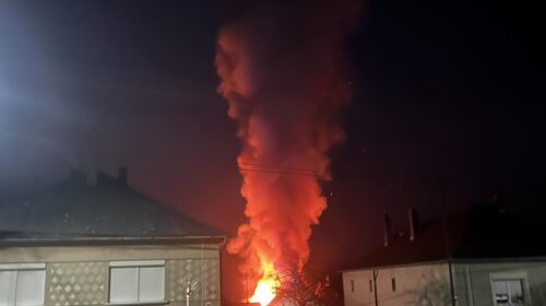 Tűz pusztított egy ajkai műhelyben