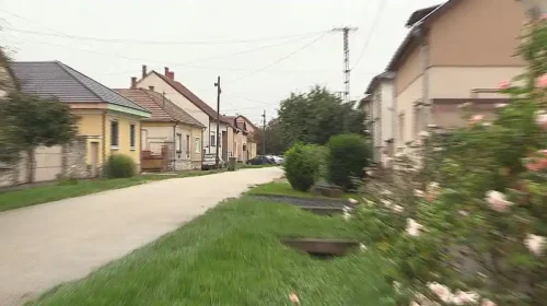 Emberkereskedelem és kényszermunka Pápán – letartóztattak egy 62 éves férfit