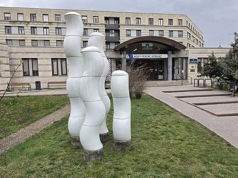 Klímaválság a veszprémi kórházban: Megszólalt az intézmény, de a felelősség máshol van
